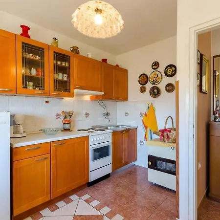 Studio In 39158