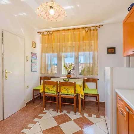 Studio In 39158 * Crikvenica